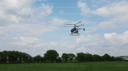 Hubschrauber im Flug (Certo Aerospace)