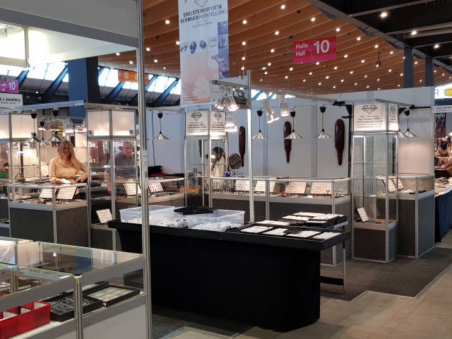 Trade fair stand