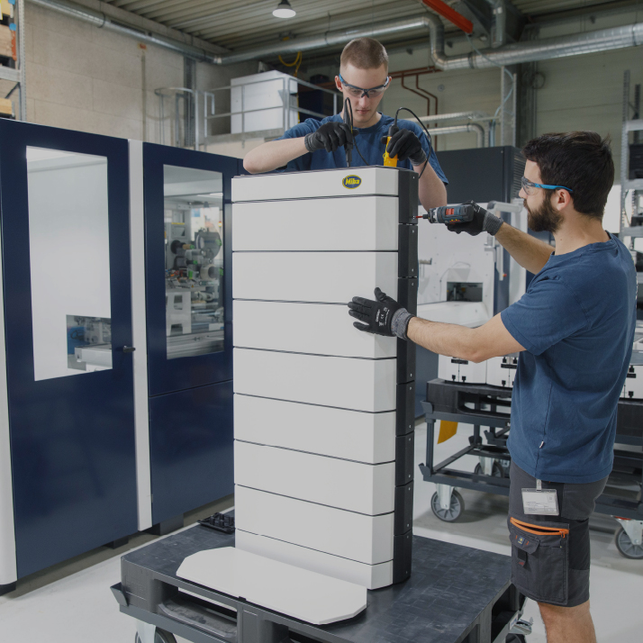 Miba und M-TEC präsentieren europäische Energiespeicherlösung