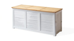Polsterboxen und Truhen