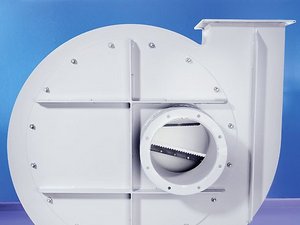 Reißventilator mit Schneidleisten