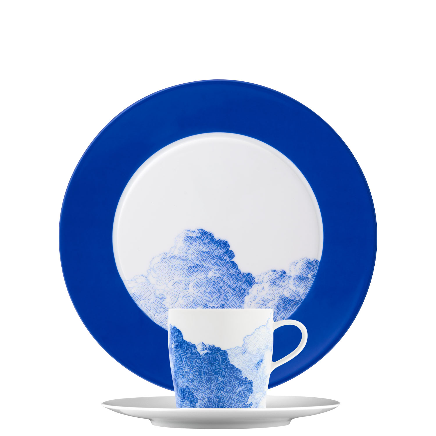 Plate and cup with blue cloud motifs (AUREOLE REVERIE)