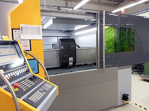 2D-Hochgeschwindigkeits-Laserschneidmaschine