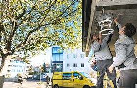 Service und Unterhalt