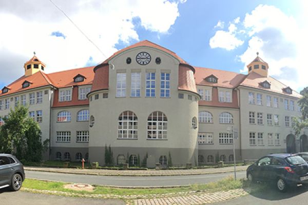 Fassadensanierung denkmalgeschütztes Schulgebäude