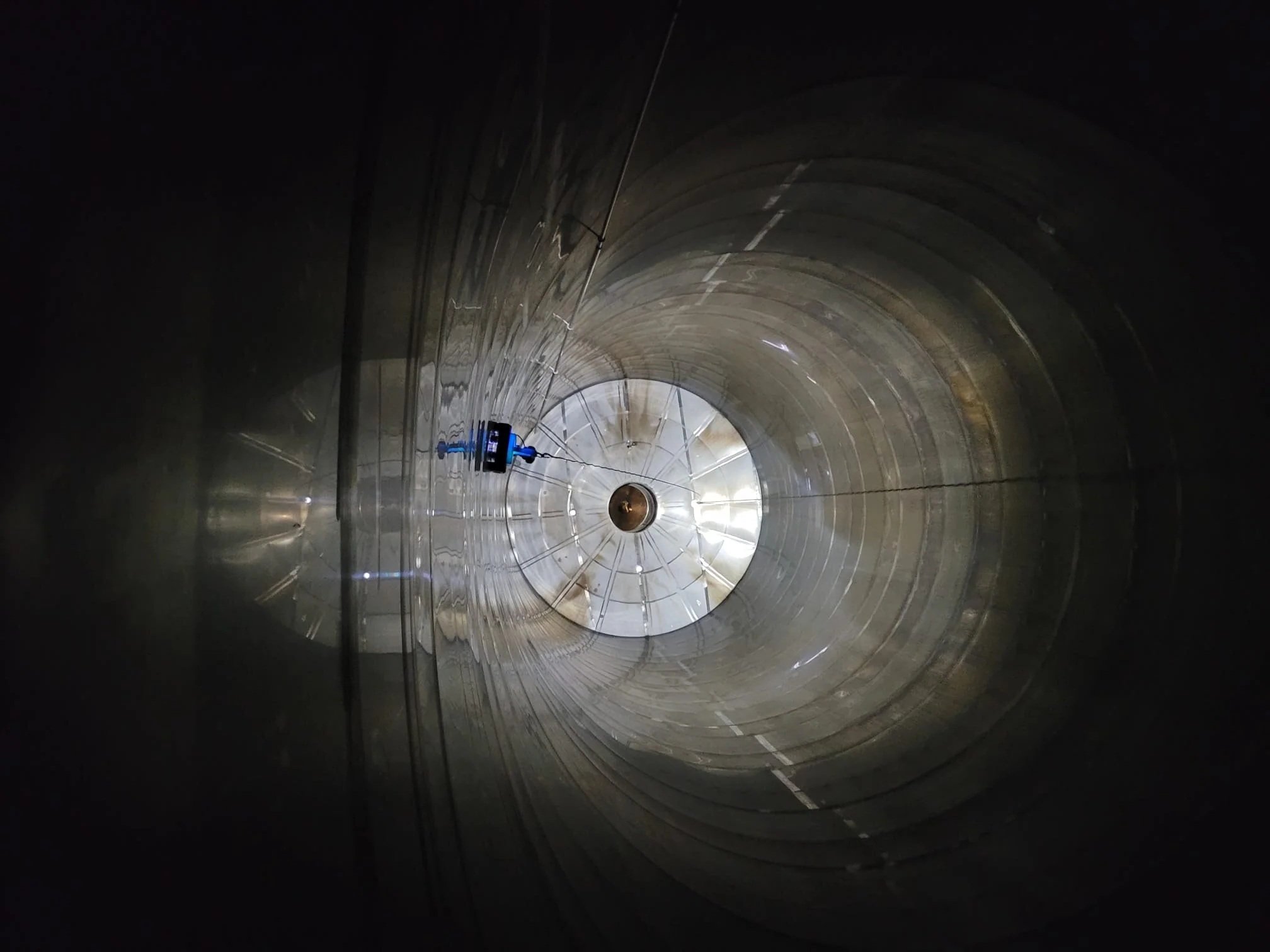 Inspektion eines 600.000-Liter-Tanks