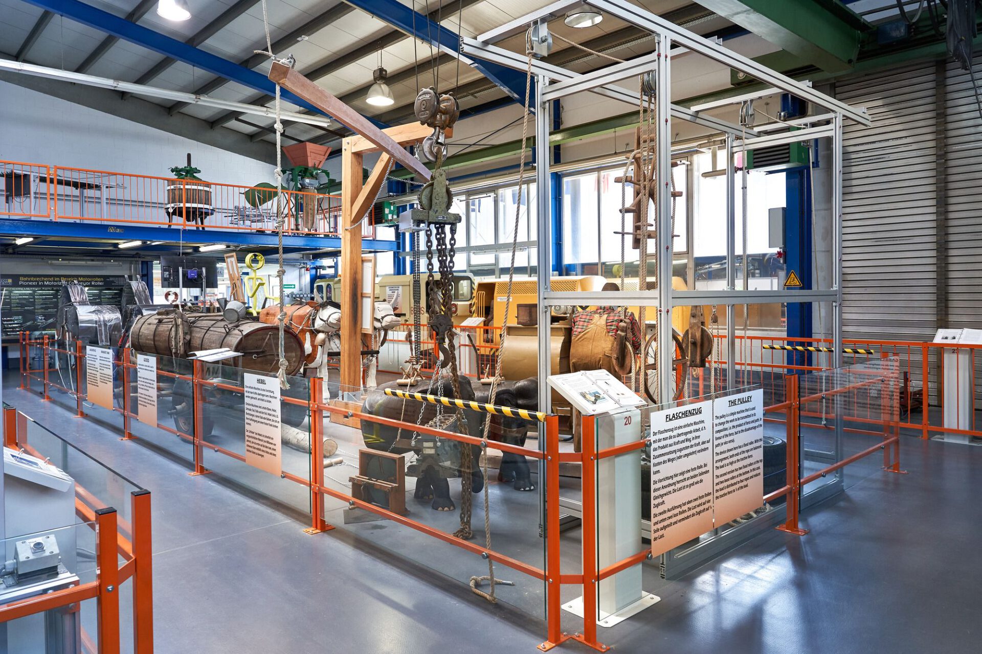 Ausstellungsraum Zugmaschinentechnik