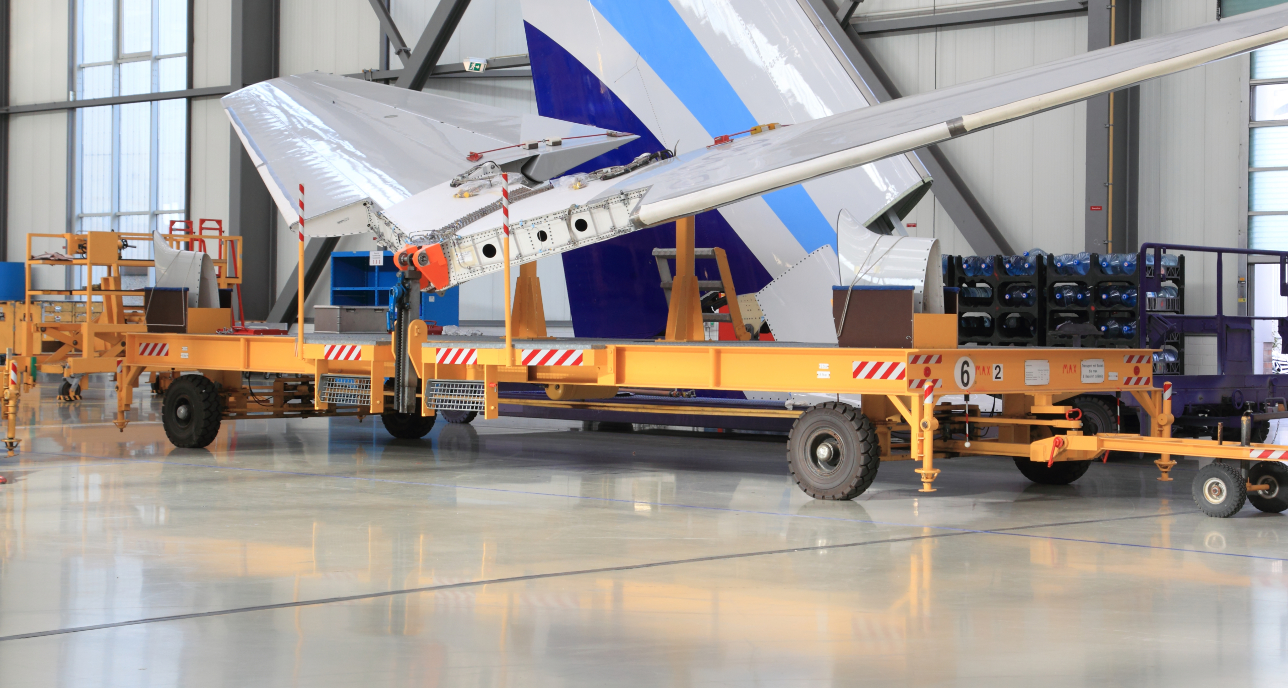 Transportwagen Höhenleitwerk