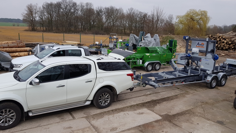 Stationäre und mobile Forsttechnik
