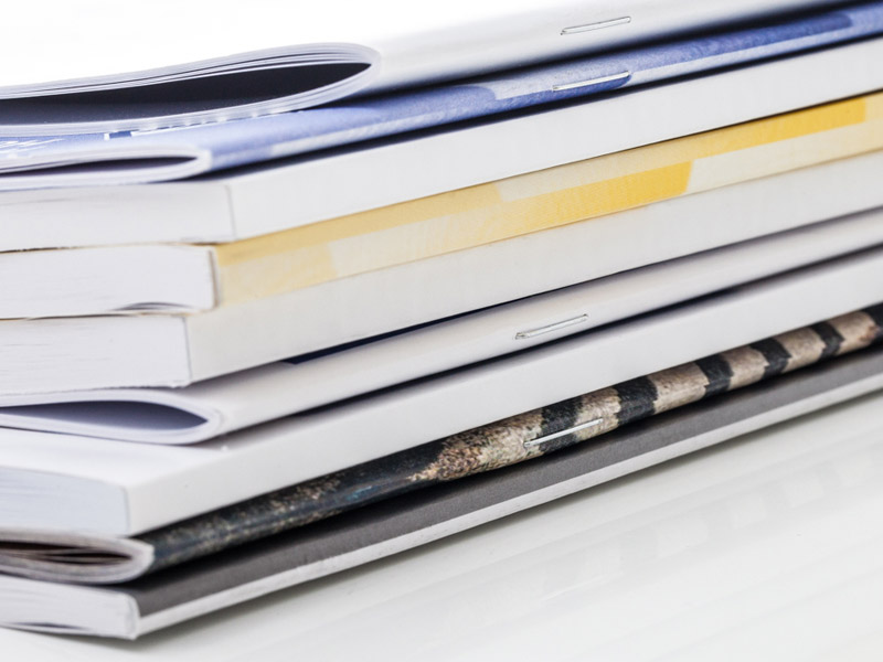 Offset- und Digitaldruck: Briefbögen, Broschüren, Flyer, Kalender