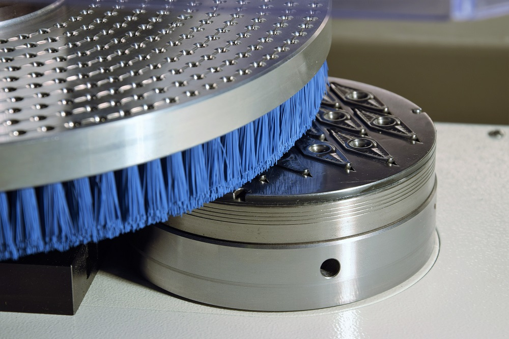 Indexable inserts (brush polishing/rounding)