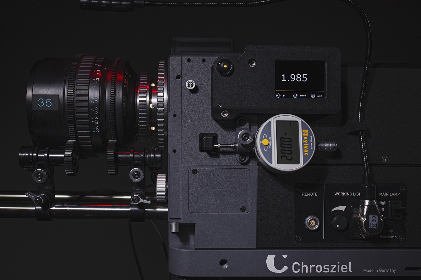 TP7 II Lens Testing Projector