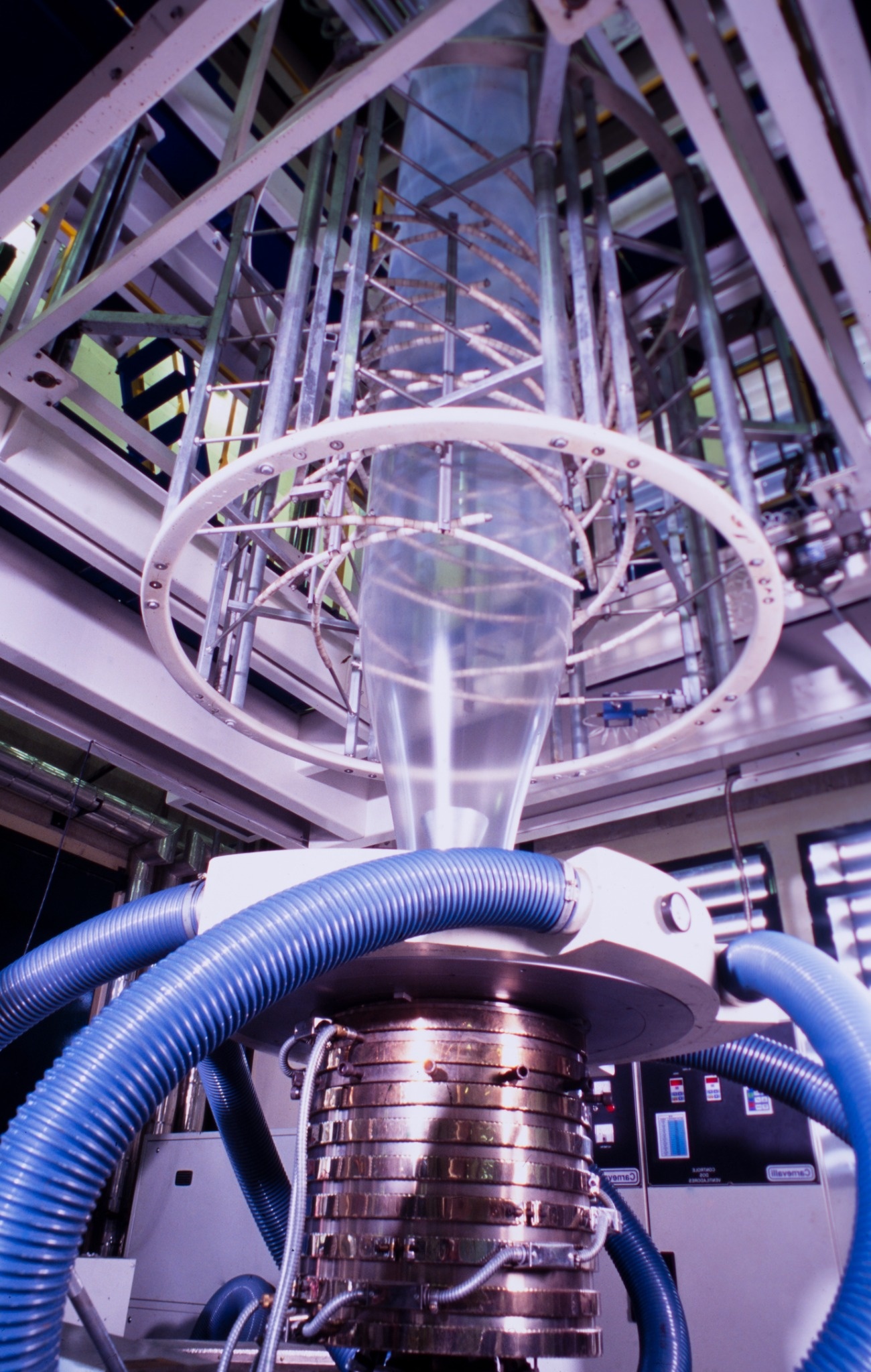 Folienextrusionsanlage in der Produktion