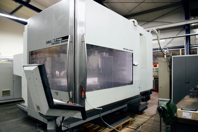 DMG MORI DMU 125 P 5-Achs-Simultan-Fräsmaschine