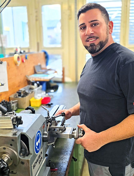 Mechanische Maschinenrevision in der Werkstatt Selzach