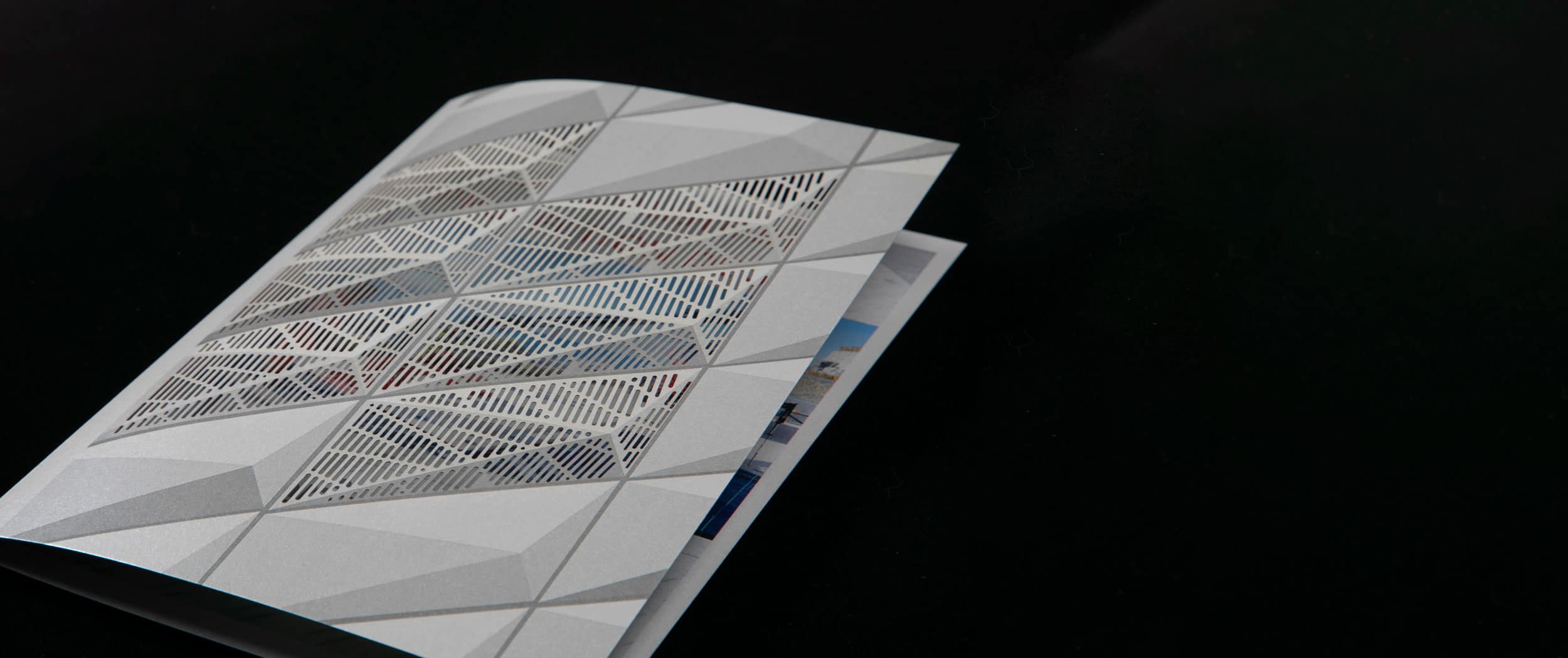 Broschürengestaltung Crossor Gotteron