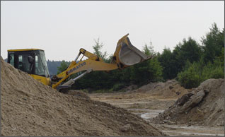 Radlader Komatsu WA430 im Einsatz