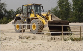 Radlader Komatsu WA470