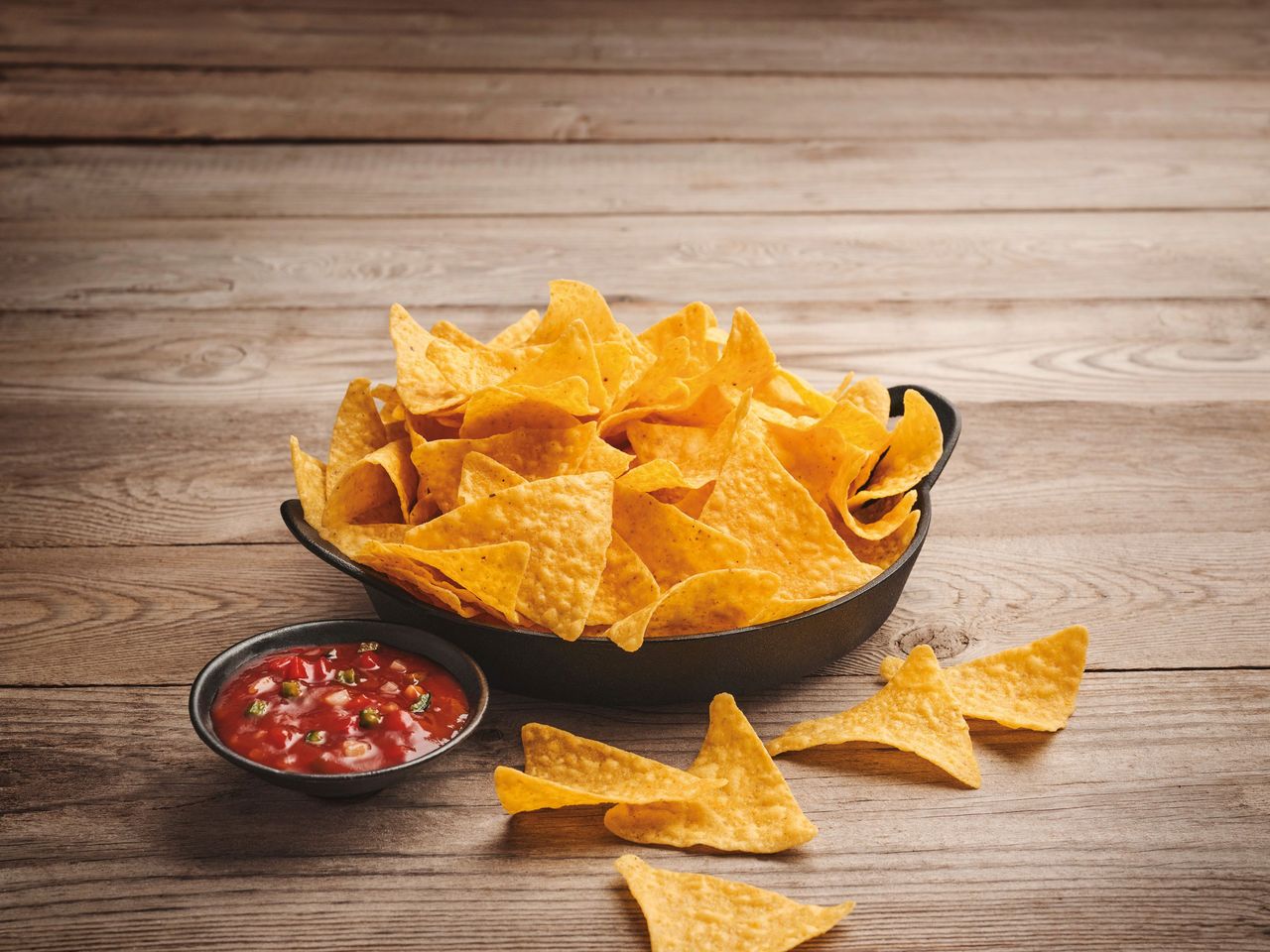 Tortilla-Chips Salted Salsa Nacho