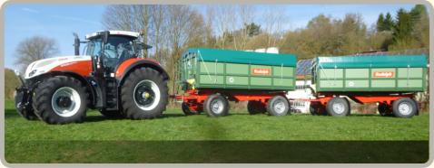 Exhibition hall for agricultural machinery and tractors