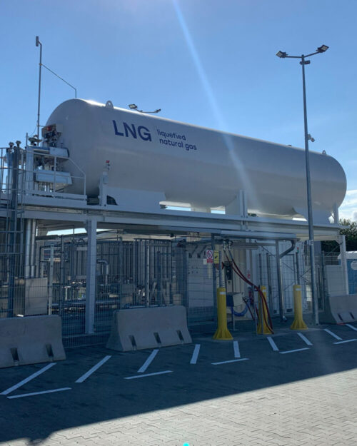 LNG filling station