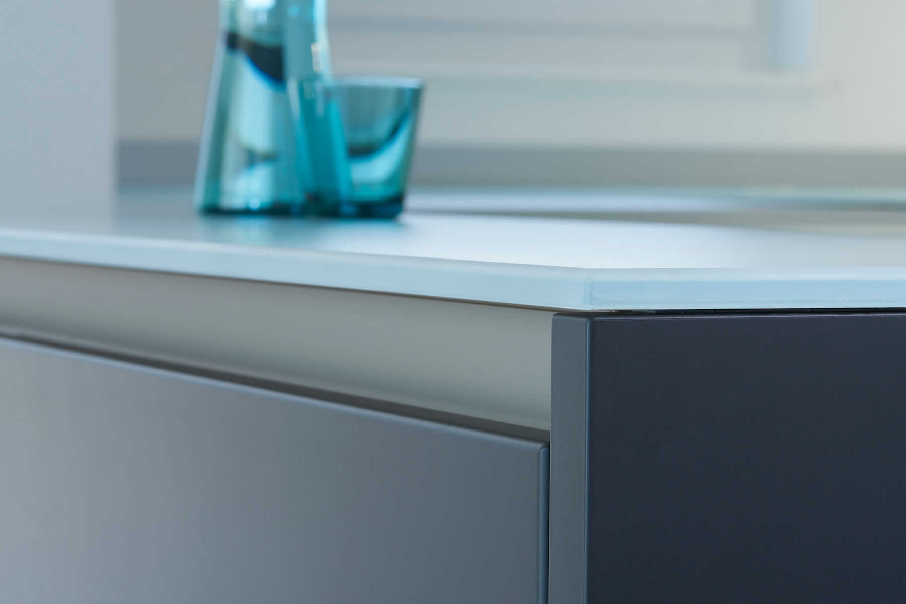 Individueller Glaszuschnitt mit Kantenschliff