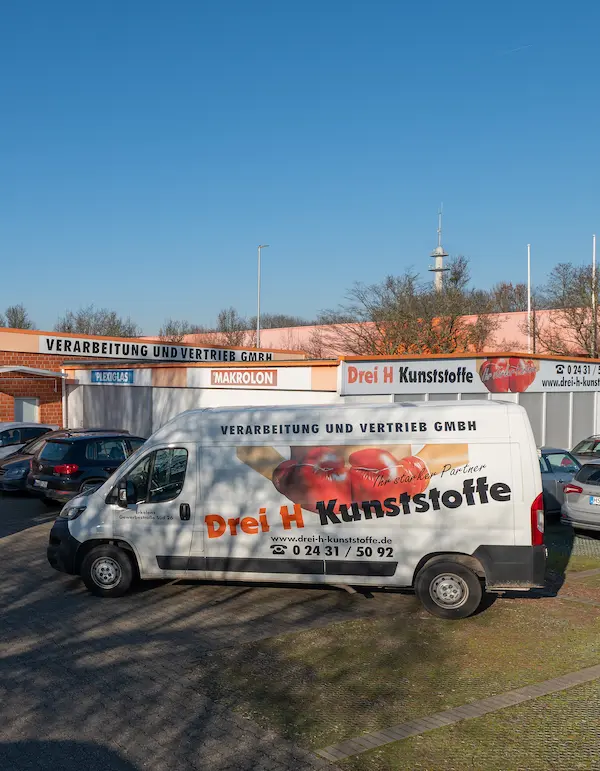 Vehicle fleet for on-time delivery