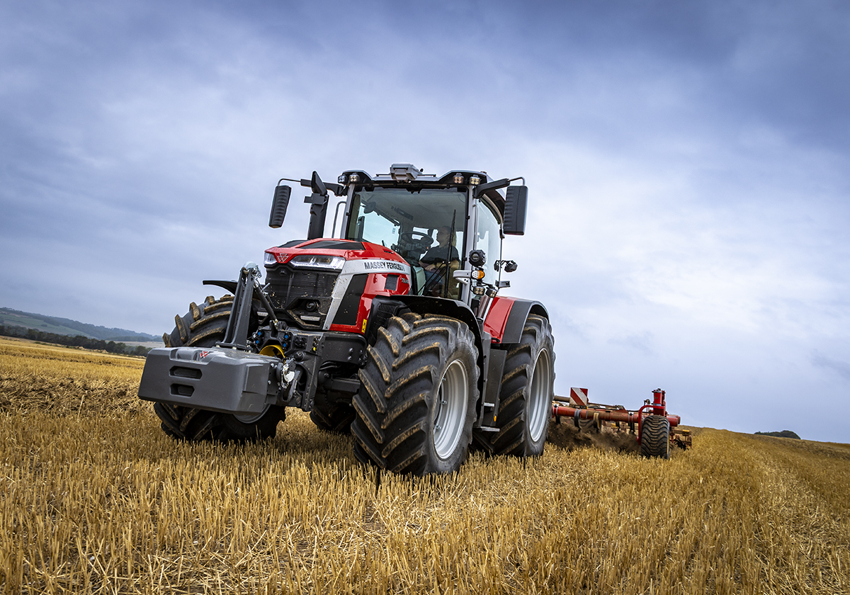 Massey Ferguson MF 7S Mark 2