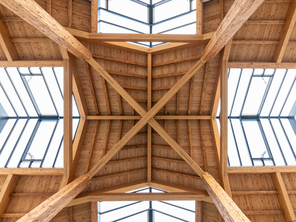 Gut Schönweide – 420 m³ RETROTIMBER in structure and formwork