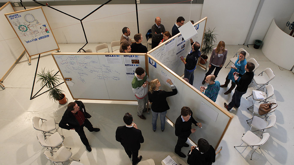 Whiteboards in Y-Formation