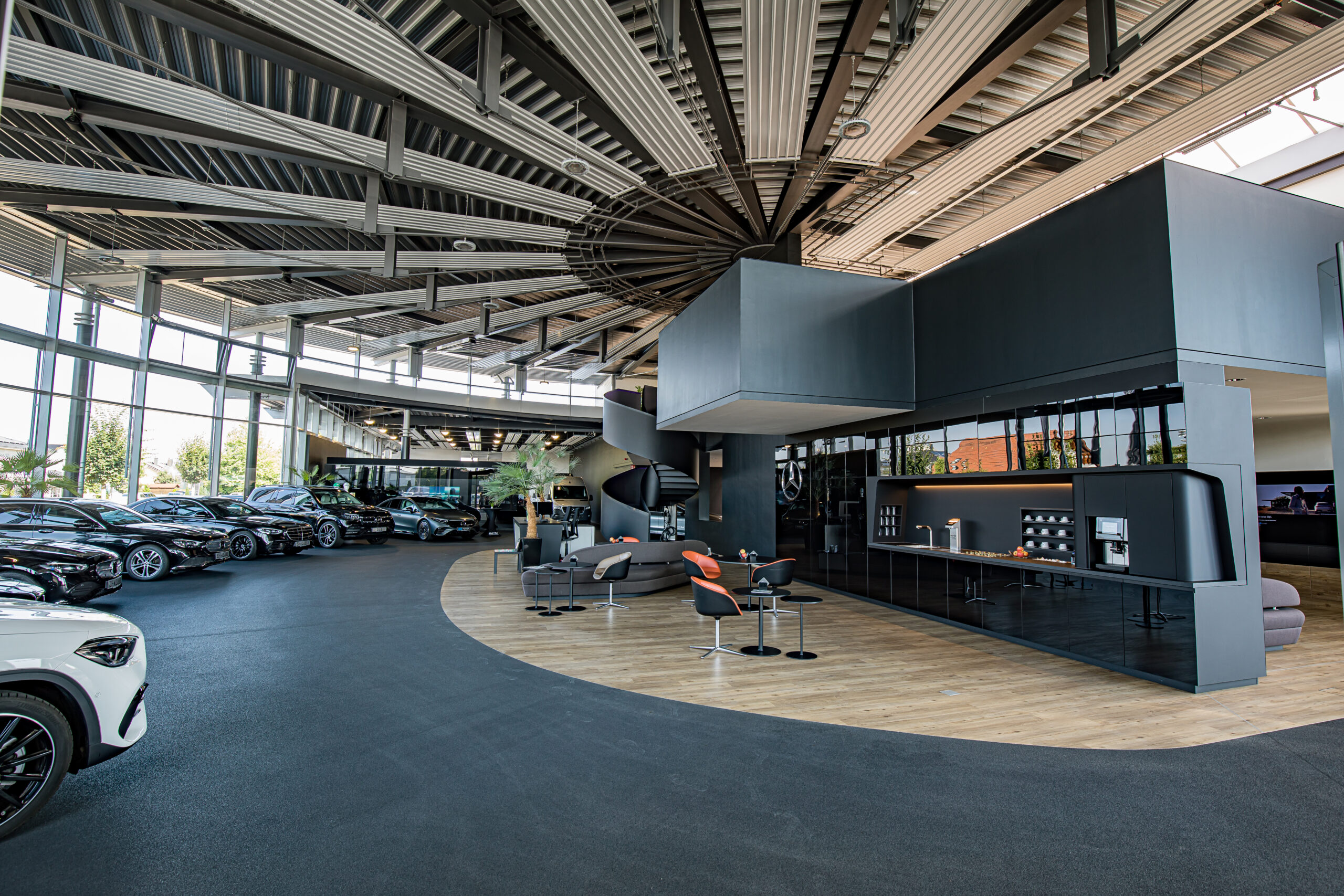 Mercedes-Benz Showroom Donauwörth