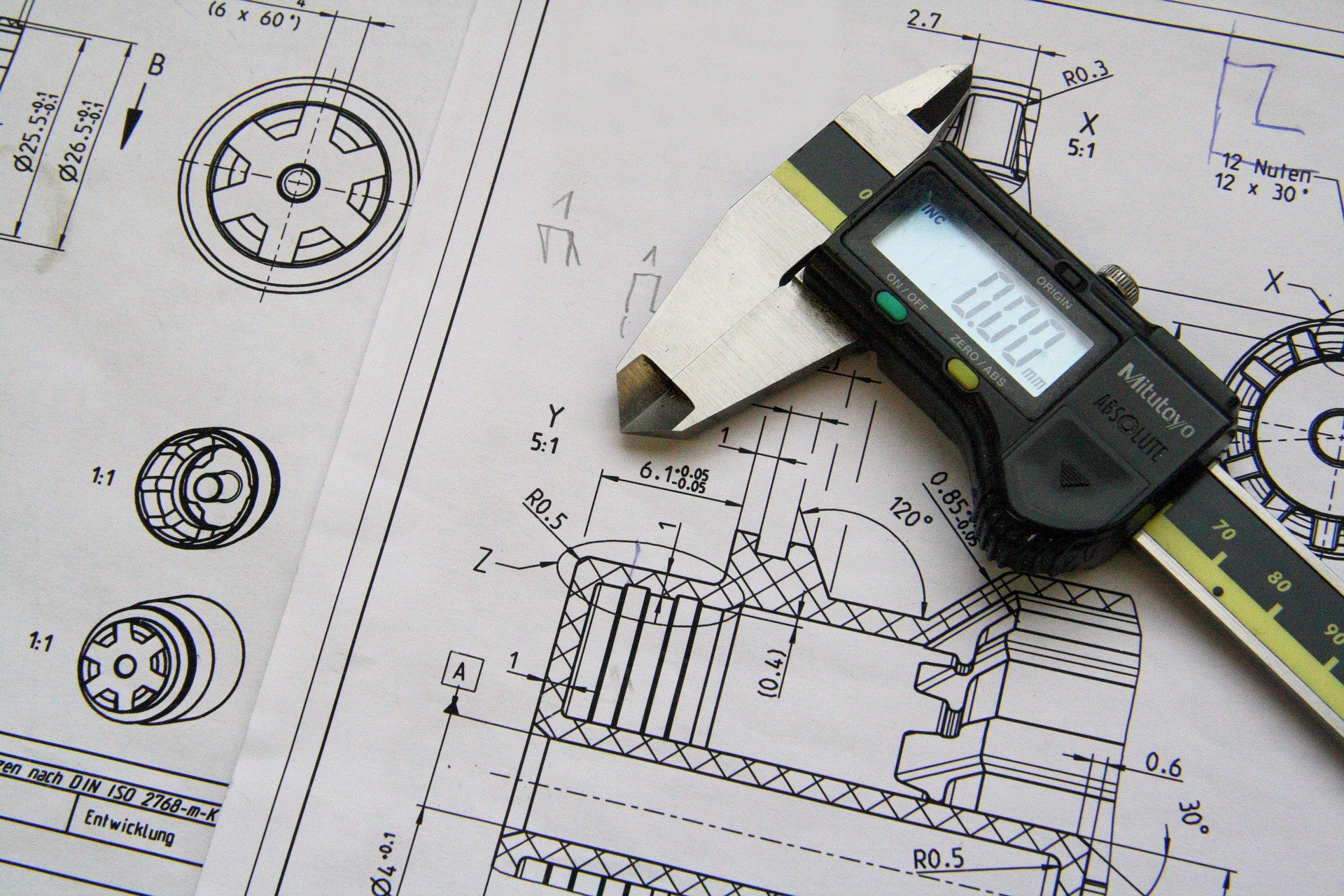CAD-Konstruktion und technische Dokumentation