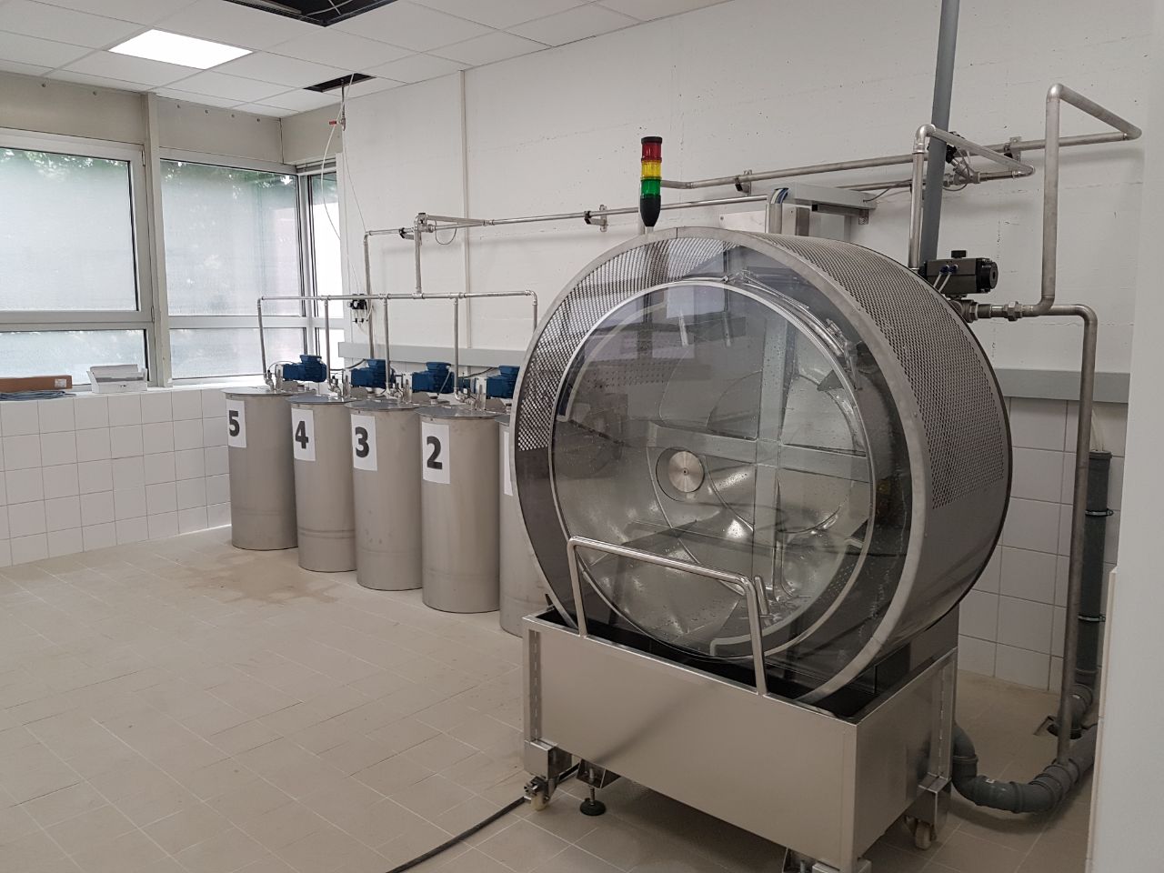 Dosemat-Anlage bei Biotrics Bioimplants