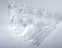 Glas-Vials und Flaschen