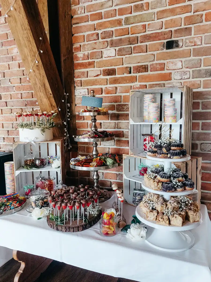 Candy-Bar mit Cake Pops