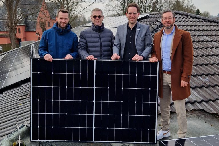 Photovoltaikanlage auf dem Dach