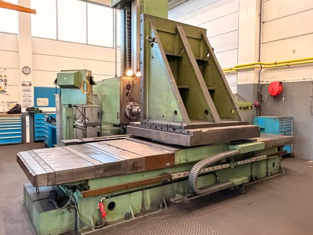CNC WHQ 13 TOS Tischbohrwerk