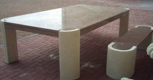 Marble and granite raw slabs in the inventory
