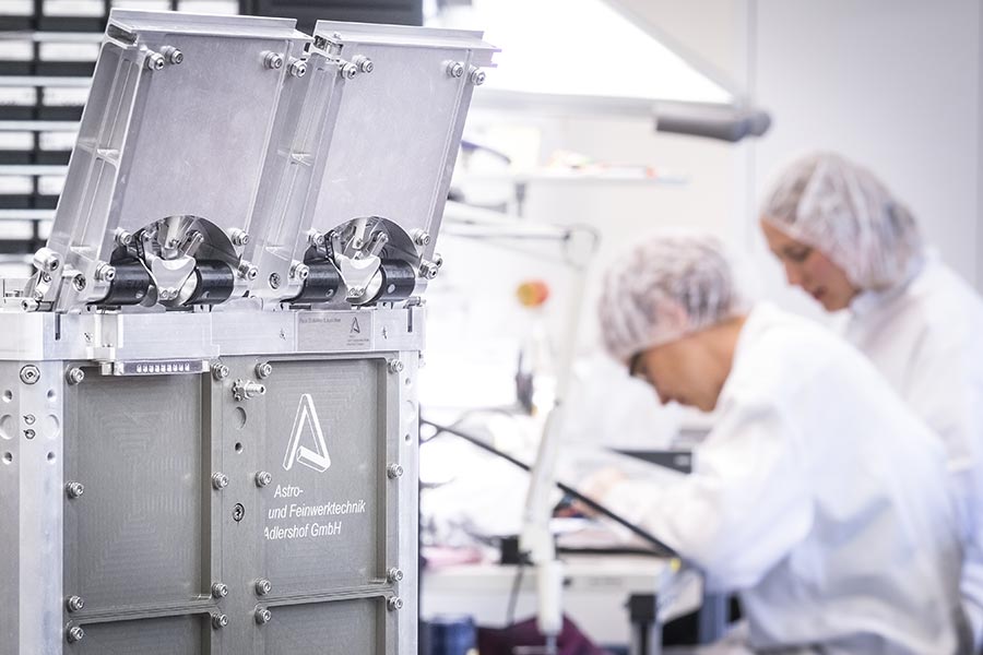 PicoSatellite Launcher (PSL)