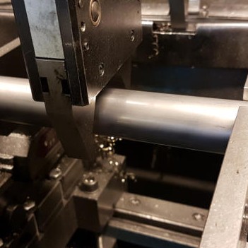 Fixlänge aus Rohrmaterial mit Präzisionsfase
