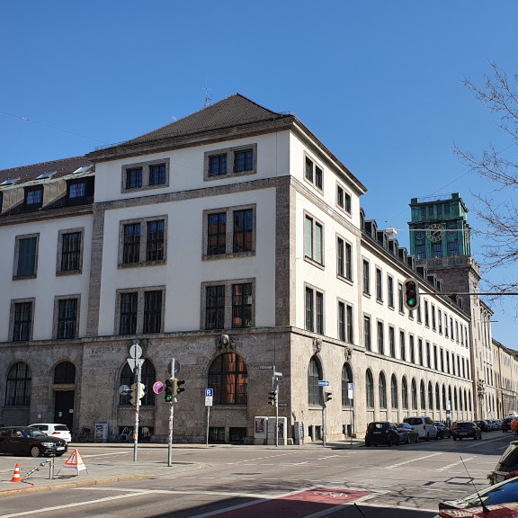 Elektroinstallation und Beleuchtung TU München