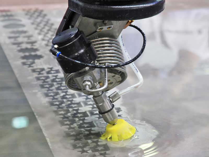 Wasserstrahlschneiden bis 100 mm Materialstärke