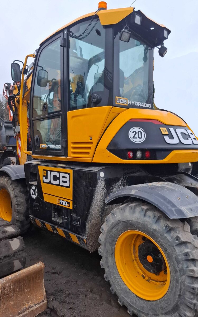 Mobilbagger JCB Hydradig 110W