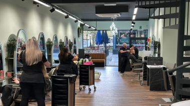 Beleuchtung eines Friseursalons in Preston