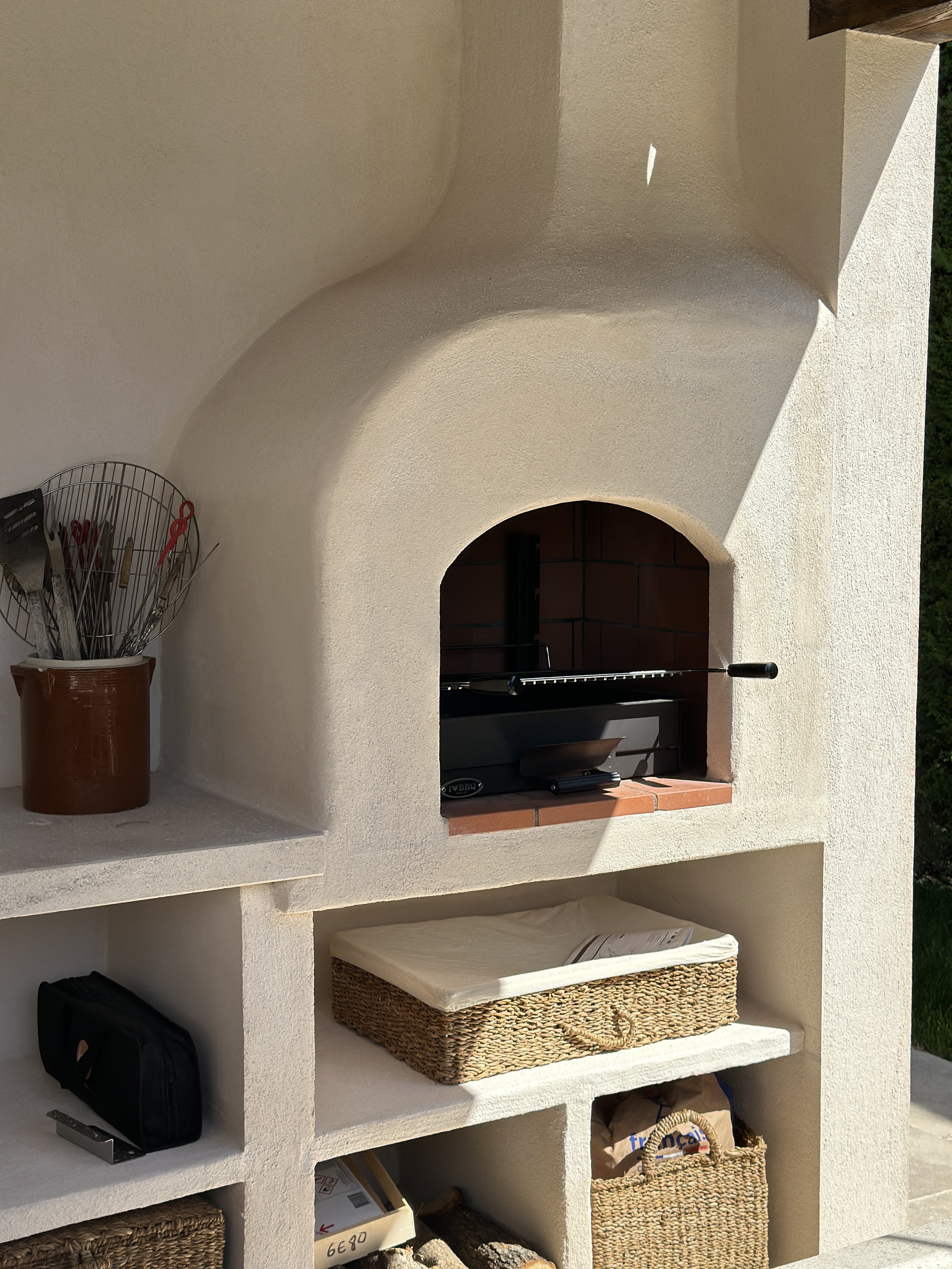 Sommerküche mit Grillbereich, Provence
