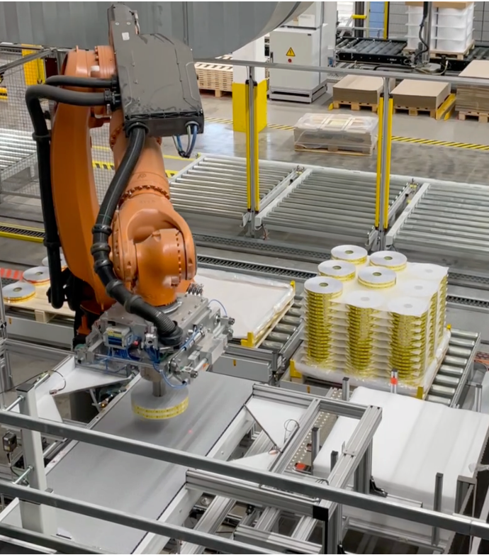 Roller palletizing system