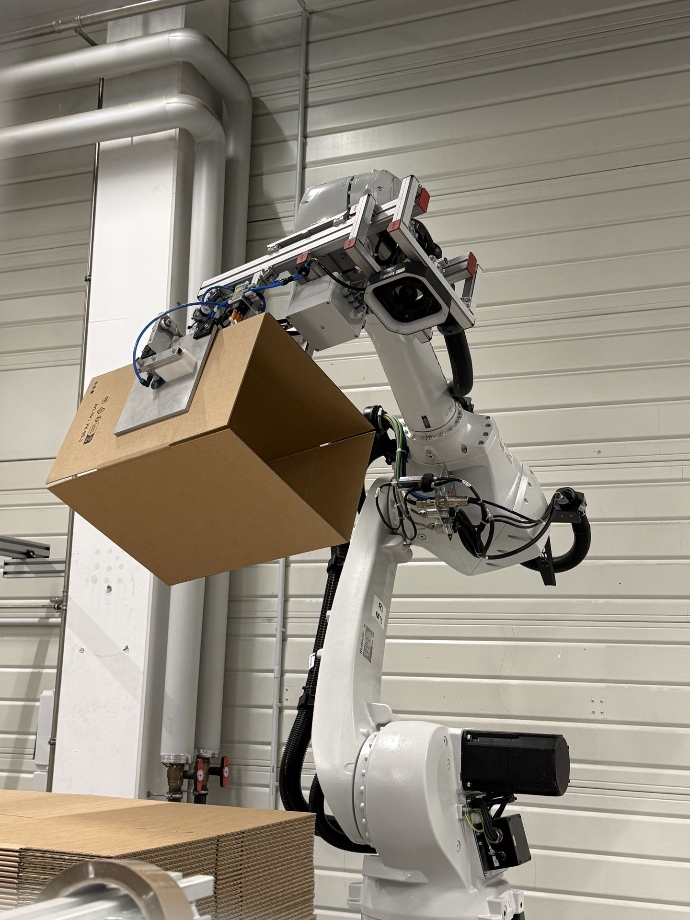 Carton erector