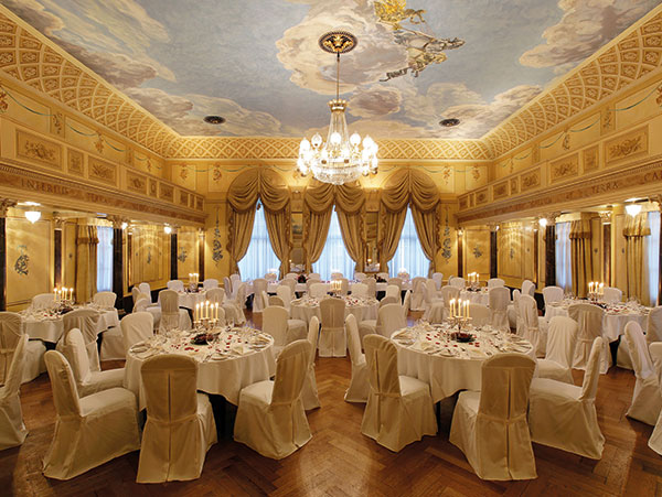 Speisesaal & Gastronomie