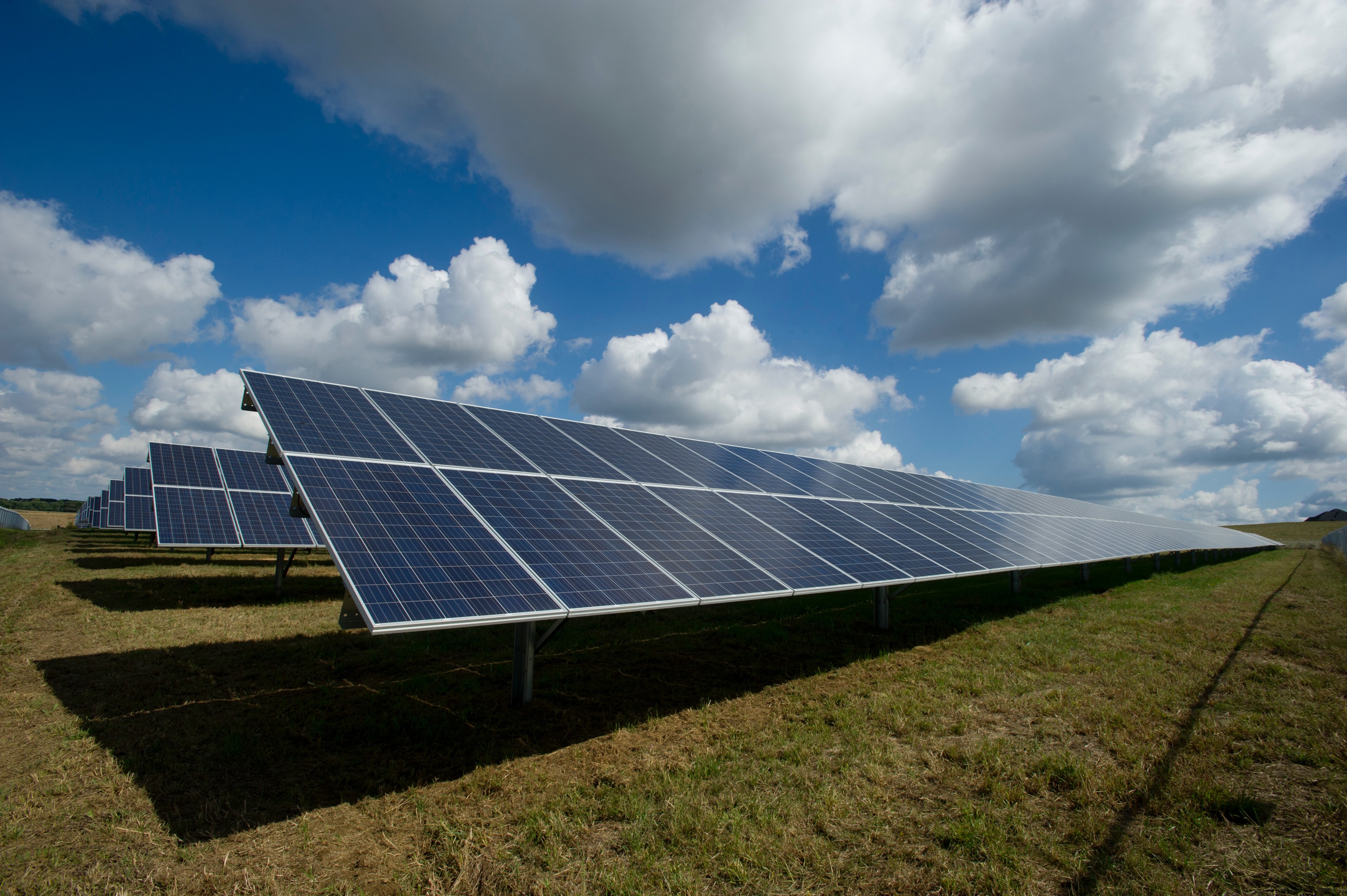 Solcelleanlæg – erneuerbare Energien in der Produktion