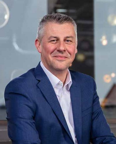 Marco Valentin, Inhaber